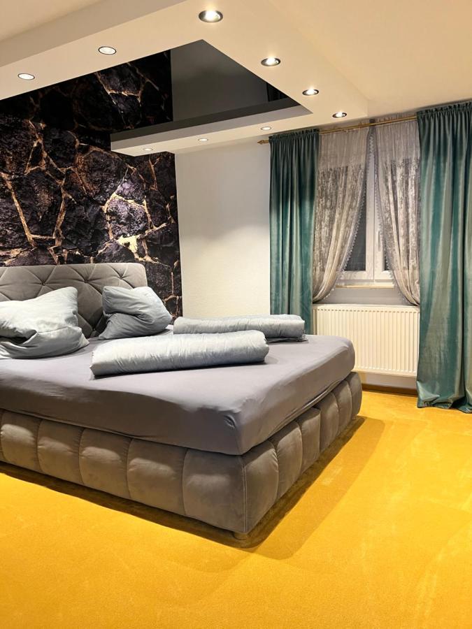 Lifestyle Apartment ซินส์ไฮม์ ภายนอก รูปภาพ